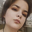Ксения, 22 года
