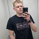 Максим, 23 года