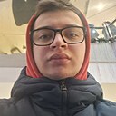 Рустам, 23 года