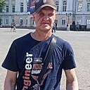 Роман, 44 года