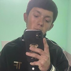 Фотография мужчины Sherali, 19 лет из г. Караганда