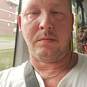 Роман, 42 года