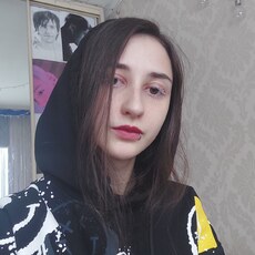 Фотография девушки Юлия, 23 года из г. Санкт-Петербург