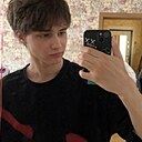 Максим, 18 лет