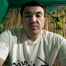 Фотография мужчины Abdulaziz, 28 лет из г. Новый Уренгой