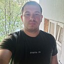 Артем, 24 года