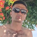 Sss, 33 года