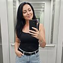 Iiiiiiiiiiiiiiii, 43 года