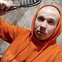 Денис, 34 года
