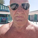 Юрий, 69 лет