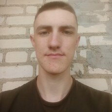 Фотография мужчины Кирилл, 18 лет из г. Минск