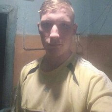 Фотография мужчины Дмитрий, 20 лет из г. Бийск