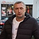Максим, 42 года