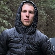 Фотография мужчины Валера, 24 года из г. Норильск