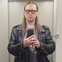 Максим, 42 года