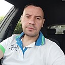 Макс, 32 года