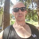 Михаил, 32 года