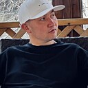 Медербек, 33 года