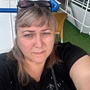 Luna, 52 года