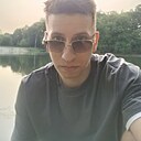 Артём, 22 года