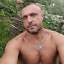 Саша, 42 года