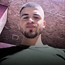Умар, 20 лет