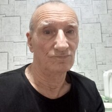 Фотография мужчины Валерий, 69 лет из г. Саратов