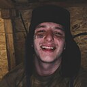 Артём, 24 года