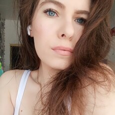 София, 27 из г. Торез.