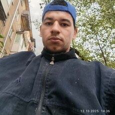 Фотография мужчины Алли, 25 лет из г. Торез