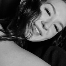 Фотография девушки Полина, 23 года из г. Хабаровск