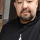 Илхом, 32 года