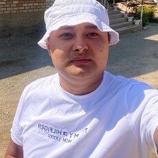 Фотография мужчины Bekzat, 27 лет из г. Бишкек