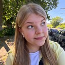 Настя, 18 лет