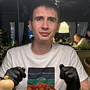 Илья, 32 года
