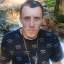 Олег, 32 года