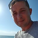 Ден, 32 года