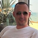 Вескер, 40 лет