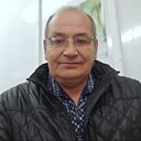 Виктор, 61 год