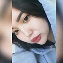 Аяулым, 18 лет