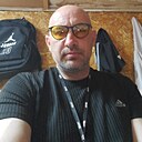 Vasili, 44 года