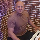 Олег, 44 года