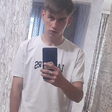 Фотография мужчины Александр, 20 лет из г. Усть-Каменогорск