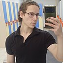 Владимир, 22 года