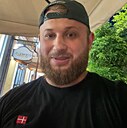 Макс, 32 года
