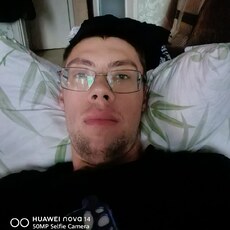 Фотография мужчины Artem, 21 год из г. Родники (Ивановская Обл)