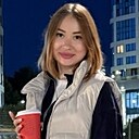 Полина, 22 года