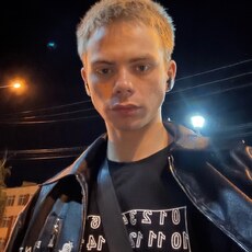 Фотография мужчины Артем, 22 года из г. Москва