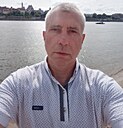 Михаил, 58 лет