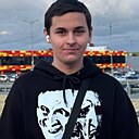 Рафаэль, 19 лет
